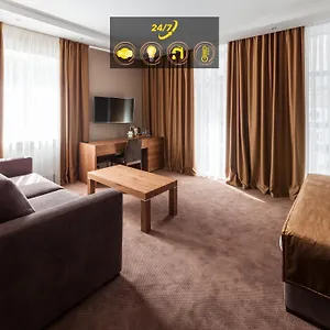 3* Otel Crystal