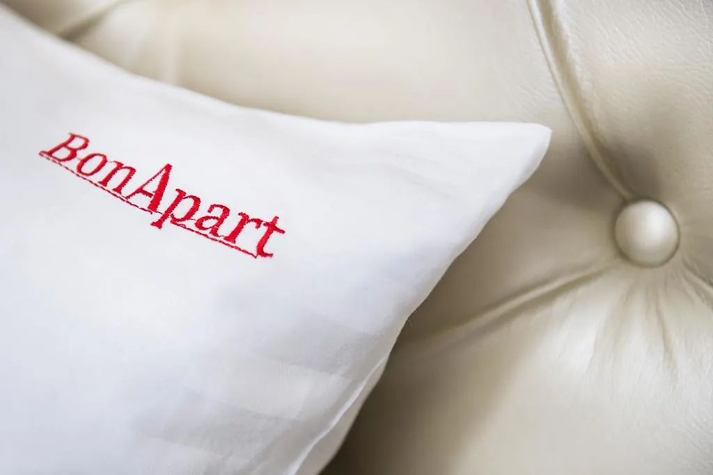 Bonapart Hotel By Uhm Kyiv