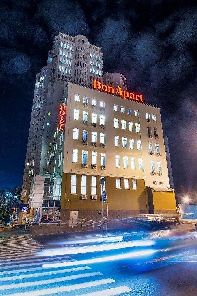 Bonapart Hotel By Uhm Kyiv