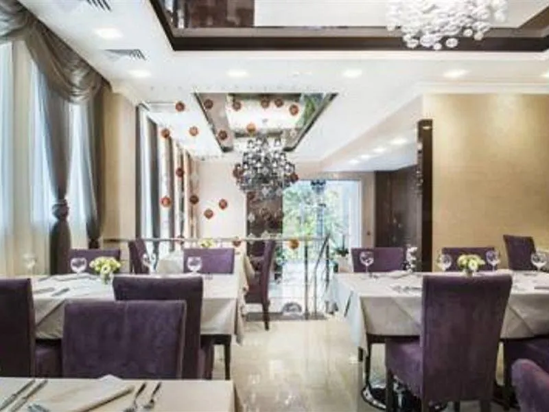 Bonapart Hotel By Uhm Kyiv