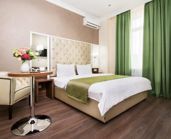 Bonapart Hotel By Uhm Kyiv