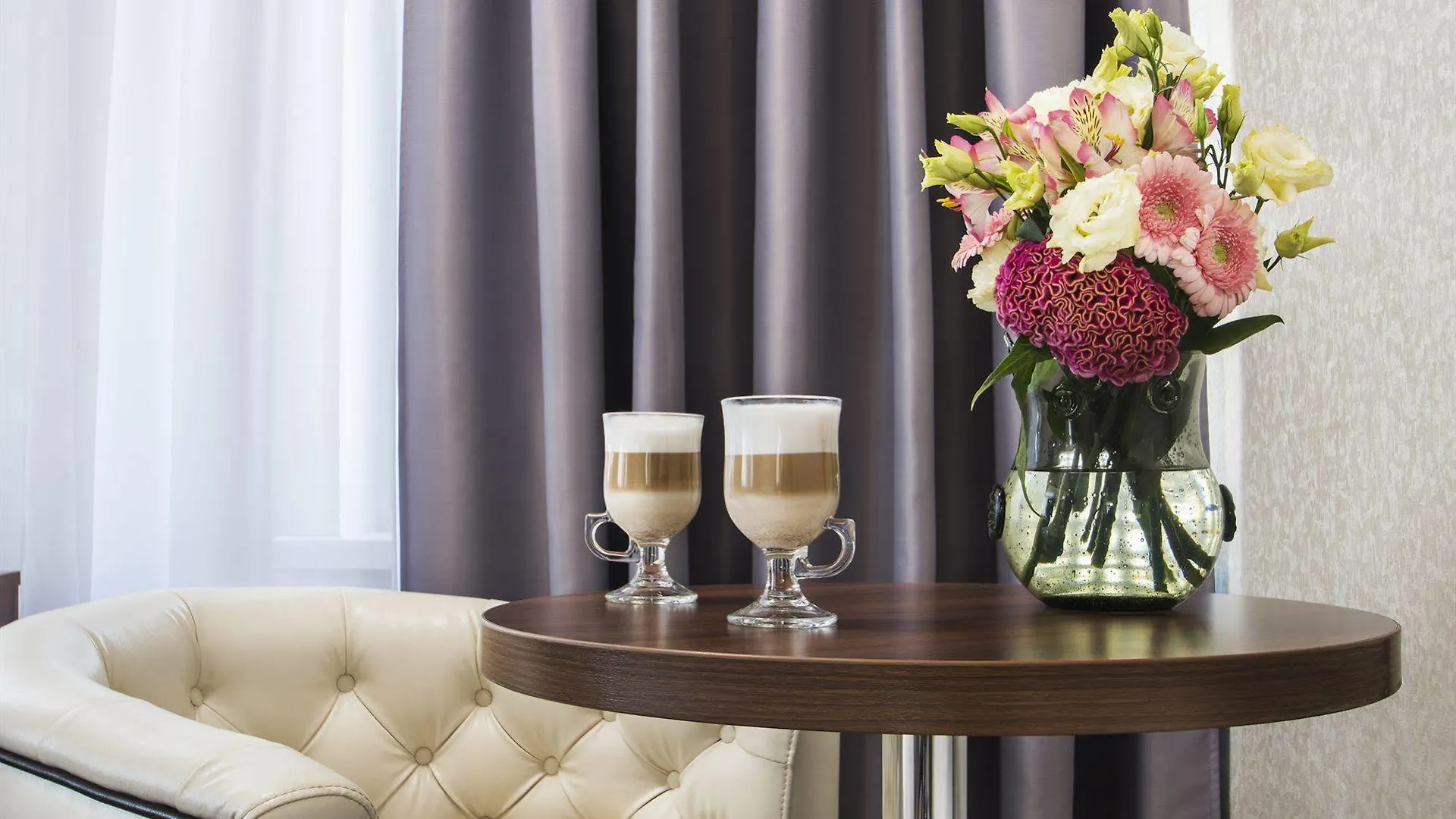 Bonapart Hotel By Uhm Kyiv