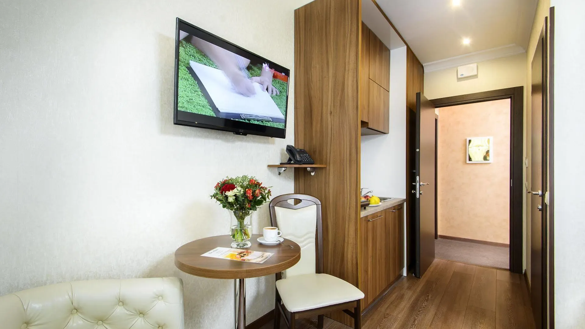 Bonapart Hotel By Uhm Kyiv