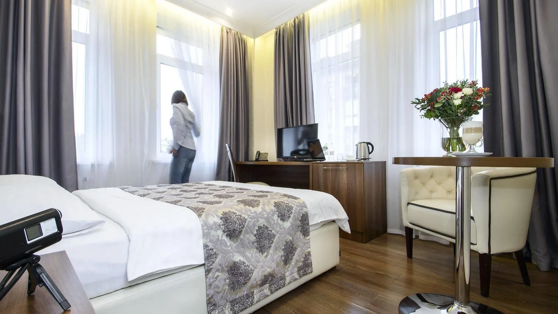 Bonapart Hotel By Uhm Kyiv