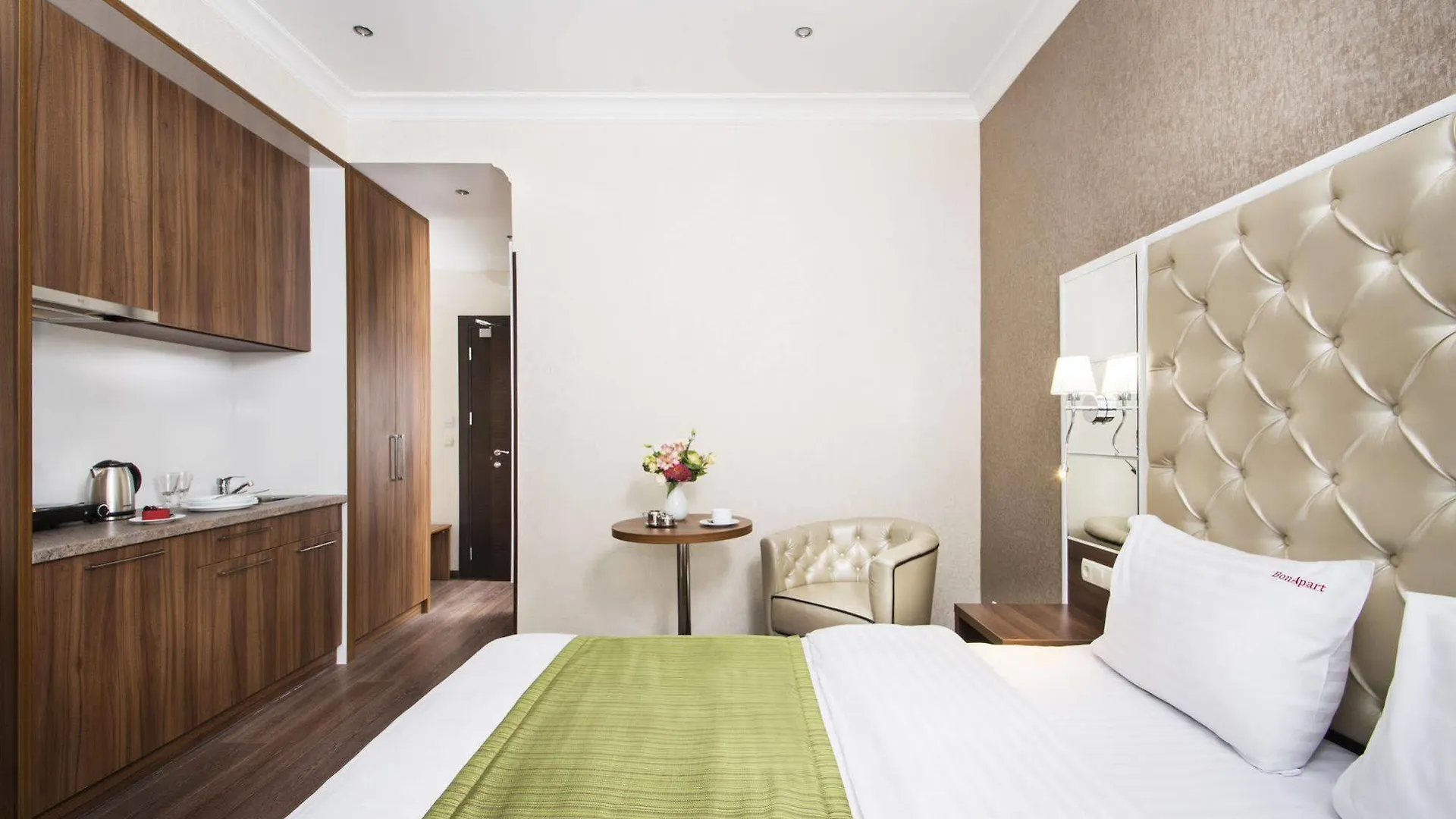 Bonapart Hotel By Uhm Kyiv 4*,  Ukraine